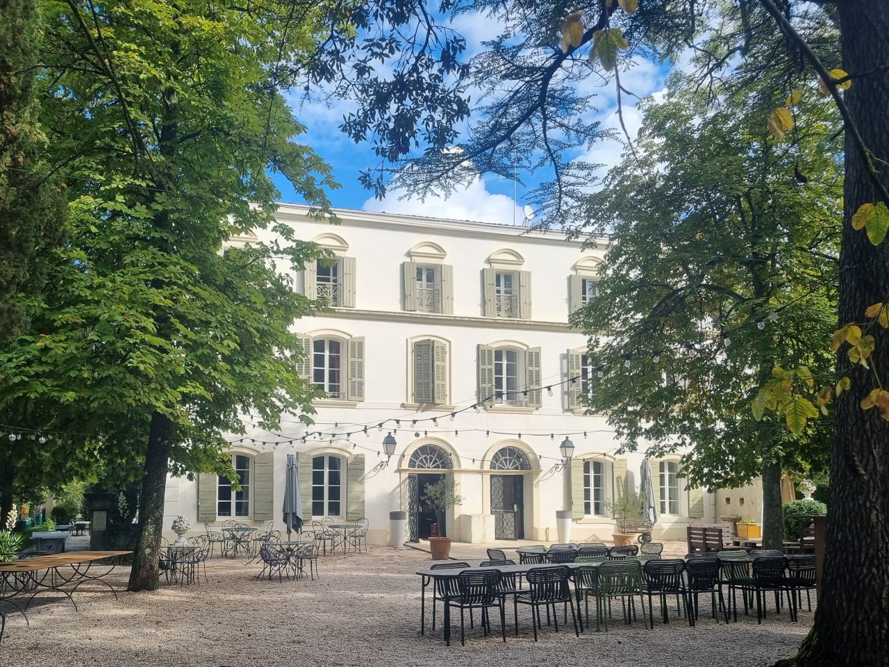 Château de Chateauneuf à Nans-les-Pins